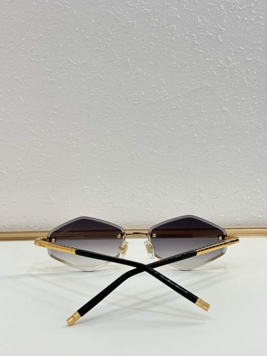 Picture of Chopard Sunglasses _SKUfw76702797fw